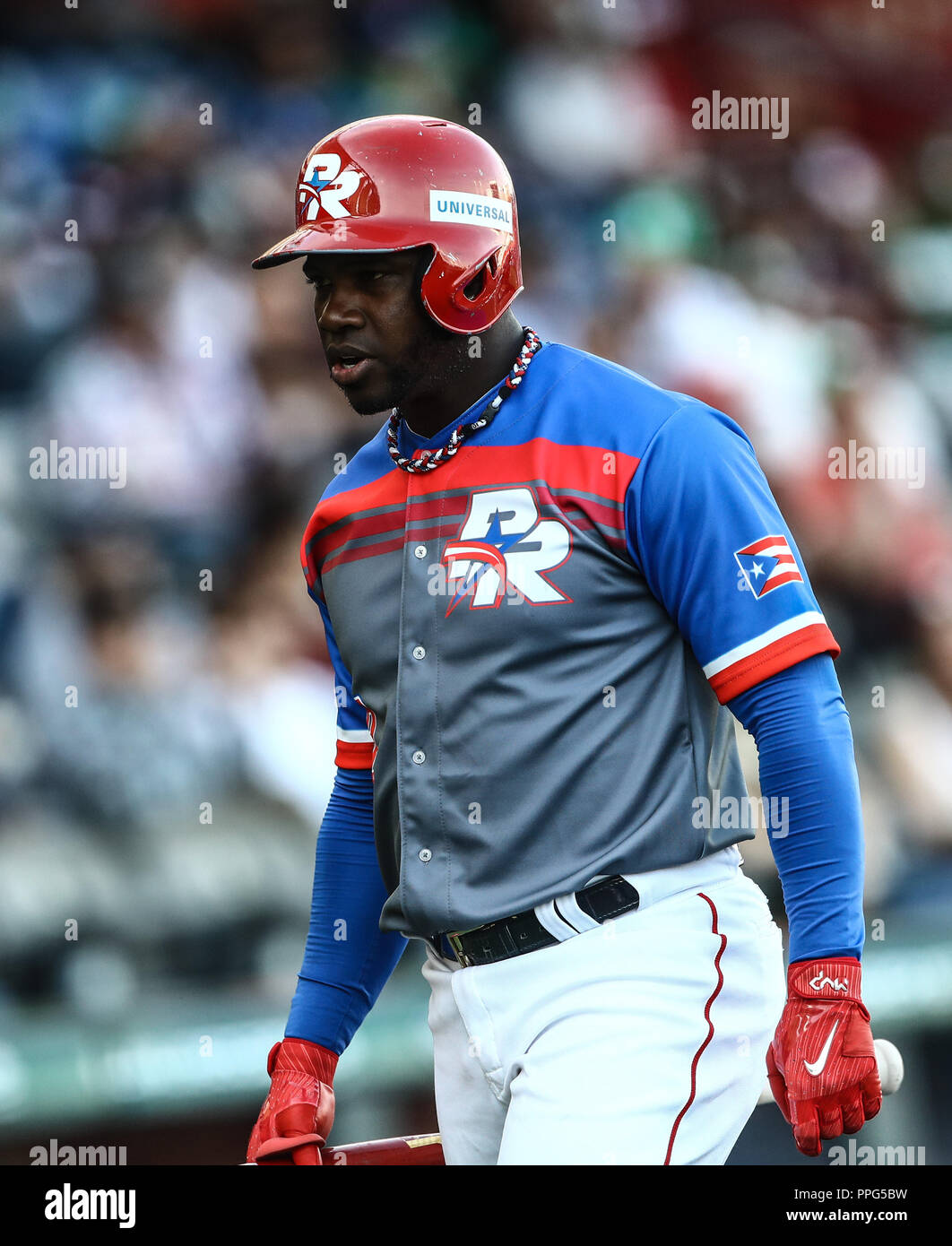 .. . Acciones, durante el partido de beisbol entre Criollos de Caguas de Puerto Rico contra las Águilas Cibaeñas de Republica Dominicana, durante la S Banque D'Images