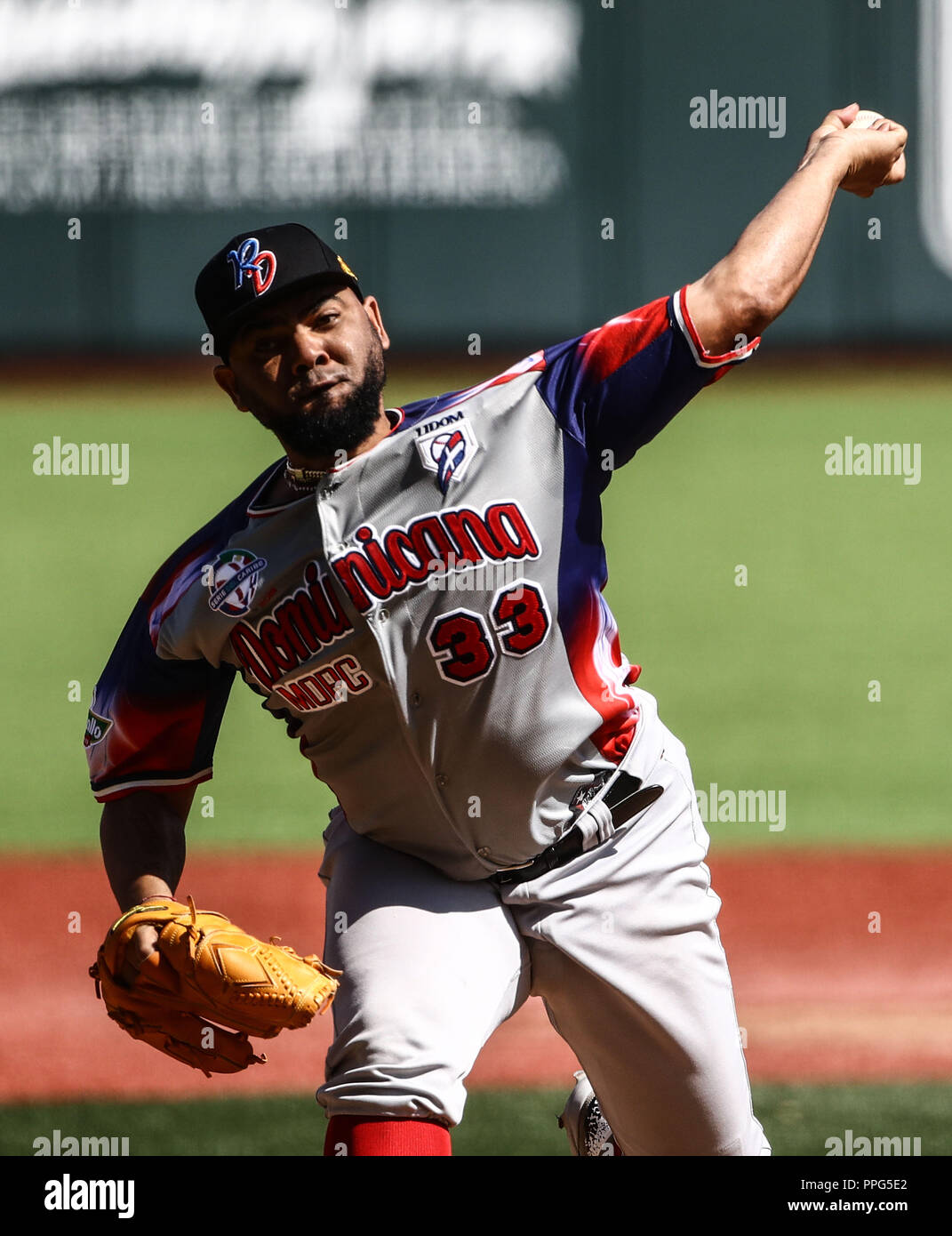 Francisley Bueno pitcher abridor de Dominicana. . Acciones, durante el partido de beisbol entre Criollos de Caguas de Puerto Rico contra las Águilas Banque D'Images