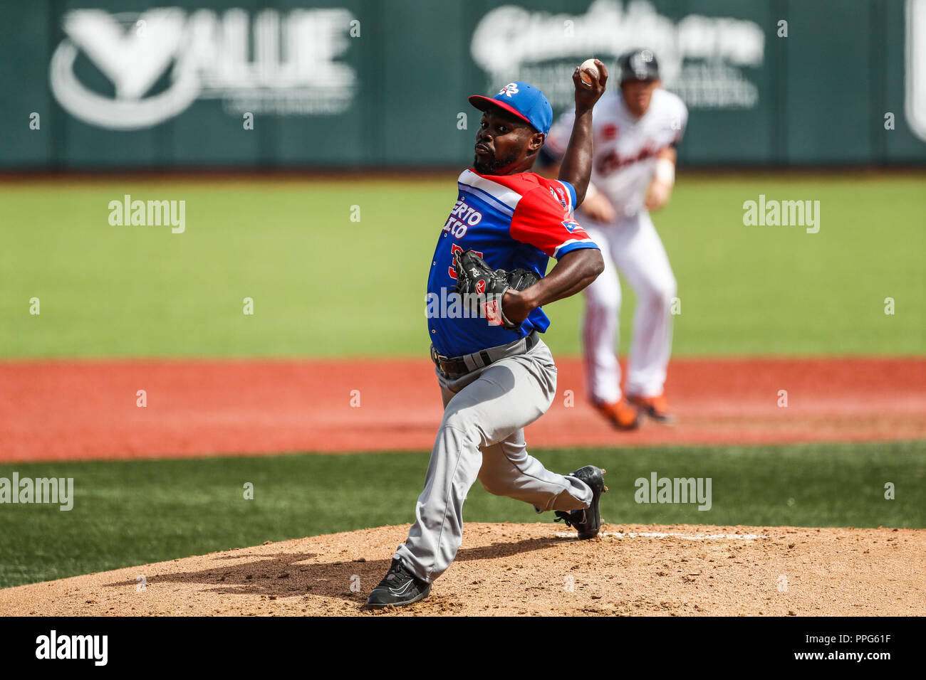 David Richardson pitcher inicial de Puerto Rico. . Partido de beisbol de la Serie del Caribe con el Encuentro entre Caribes de Anzoátegui (de Venezuela Banque D'Images