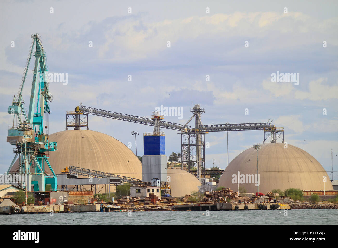 Rapport du port de pêche de Guaymas Sonora. Reportaje del Puerto pesquero de Guaymas Sonora. Banque D'Images