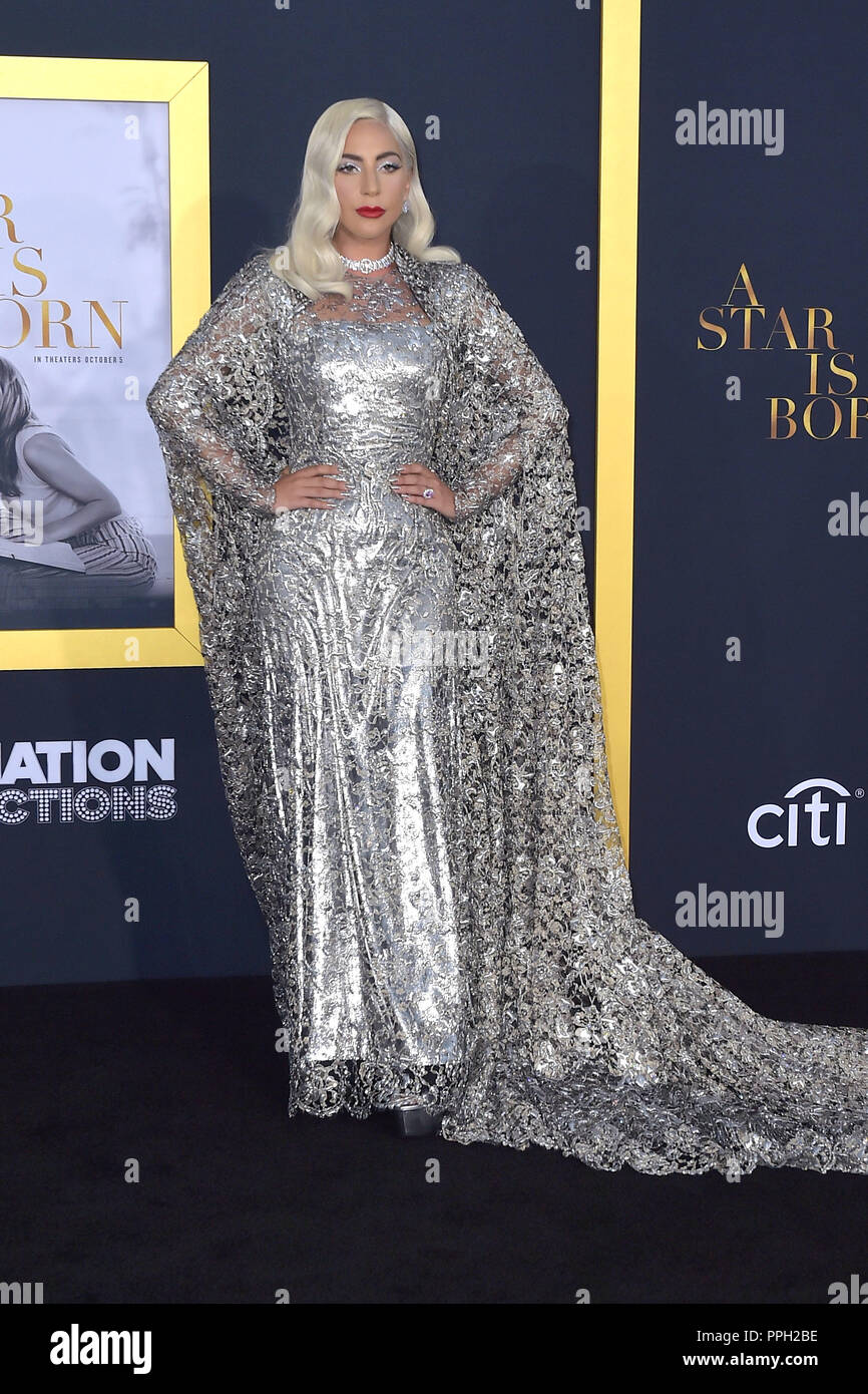Lady Gaga participant à la "une étoile est née' premiere Au Shrine Auditorium le 24 septembre 2018 à Los Angeles, Californie. Dans le monde d'utilisation | Banque D'Images