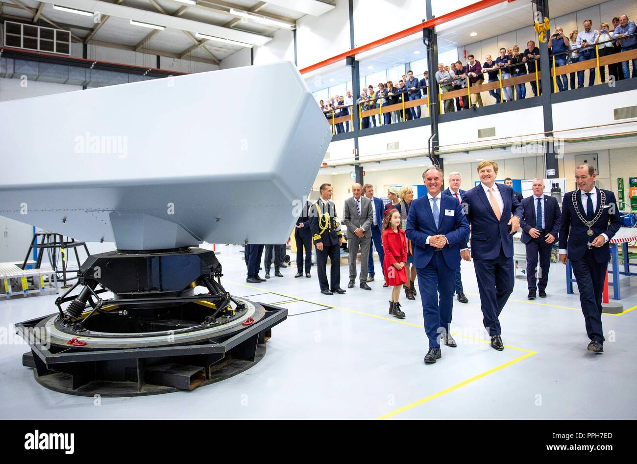 Hengelo, Pays-Bas. 26 Sep, 2018. Le roi Willem-Alexander des Pays-Bas à  hightechbedrijf Thales à Hengelo, le 26 septembre 2018, pour assister à la  conférence annuelle de l'organisation du réseau de Maatschappij à