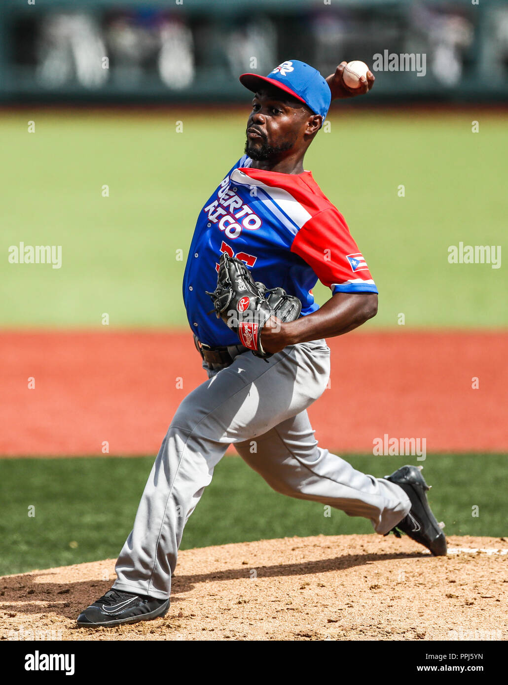 David Richardson pitcher inicial de Puerto Rico. . Partido de beisbol de la Serie del Caribe con el Encuentro entre Caribes de Anzoátegui (de Venezuela Banque D'Images