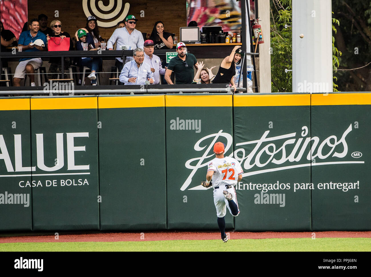 . Partido de beisbol de la Serie del Caribe con el Encuentro entre Caribes de Anzoátegui (de Venezuela contra los Criollos de Caguas de Puerto Rico en Banque D'Images