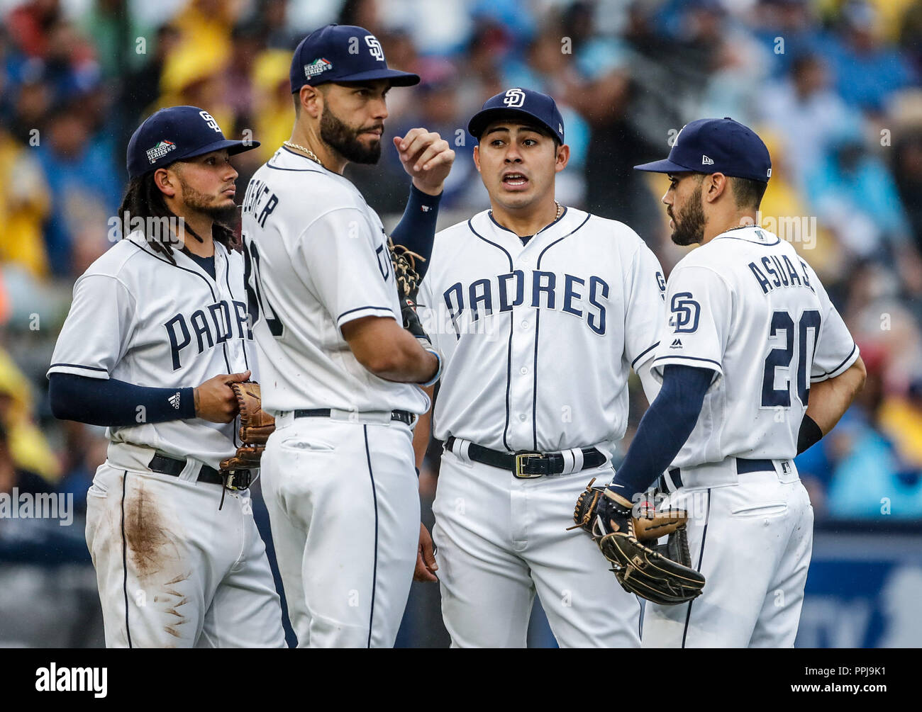 Villlanueva chrétienne. Au cours de l'action de base-ball des Dodgers de Los Angeles, le match contre San Diego Padres, la deuxième partie de la Major League Baseball Seri Banque D'Images