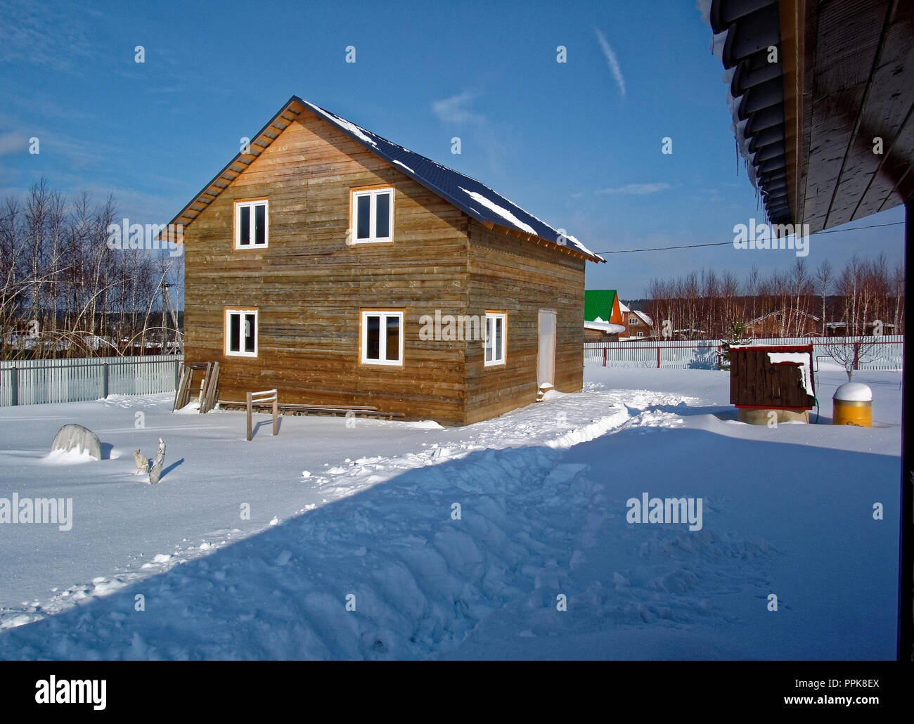 Frosty matin dans un village de vacances, la Russie Banque D'Images