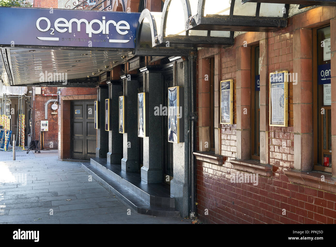 Shepherd's Bush Empire Londres entrée avant Banque D'Images