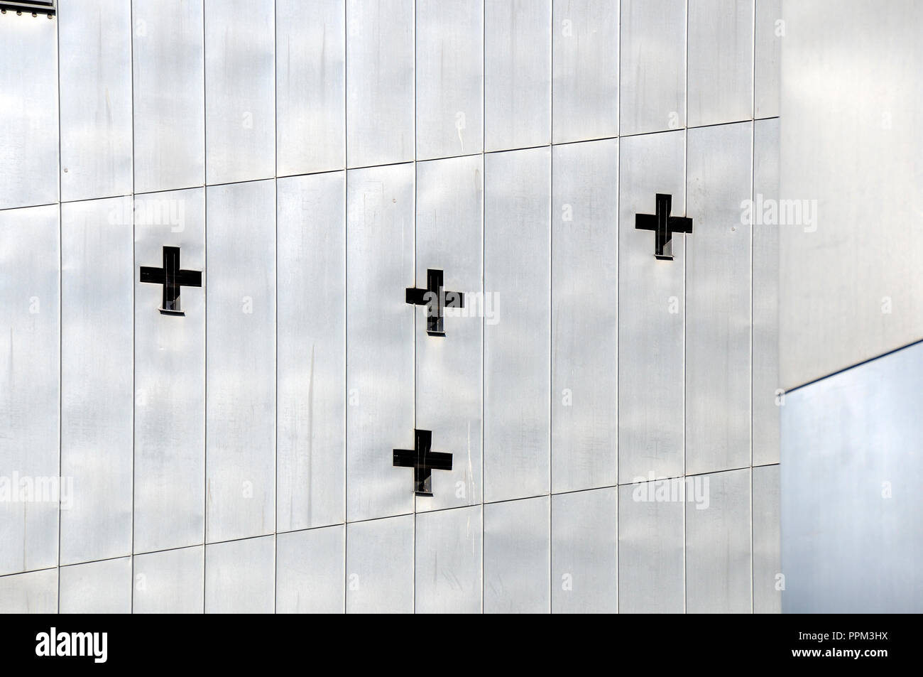 Le musée juif. Ce musée couvre deux millénaires de l'histoire juive allemande (conçu par Daniel Libeskind) Berlin, Allemagne Banque D'Images