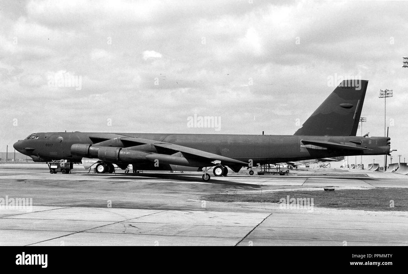 Boeing B-52H-140-MC (SN) 60-0017 061026-F-1234S-023. Banque D'Images