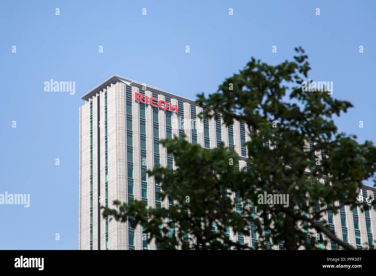 TOKYO, JAPON - 2 octobre, 2016 : Détail de Ricoh building à Tokyo, Japon. Ricoh est entreprise d'électronique japonaise fondée en 1936 Banque D'Images