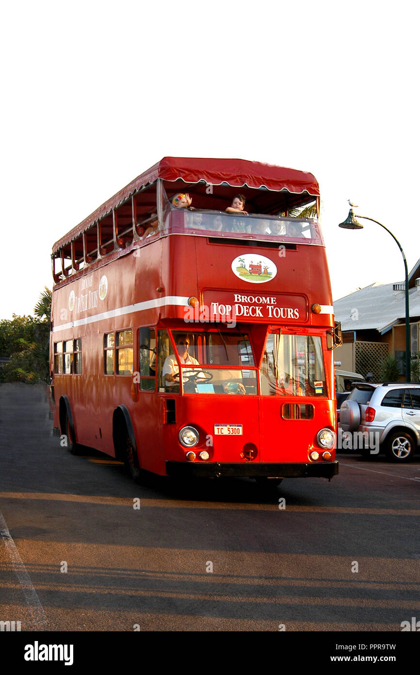 BROOME TOP DECK TOUR BUS ROUGE, dans l'ouest de l'Australie Banque D'Images