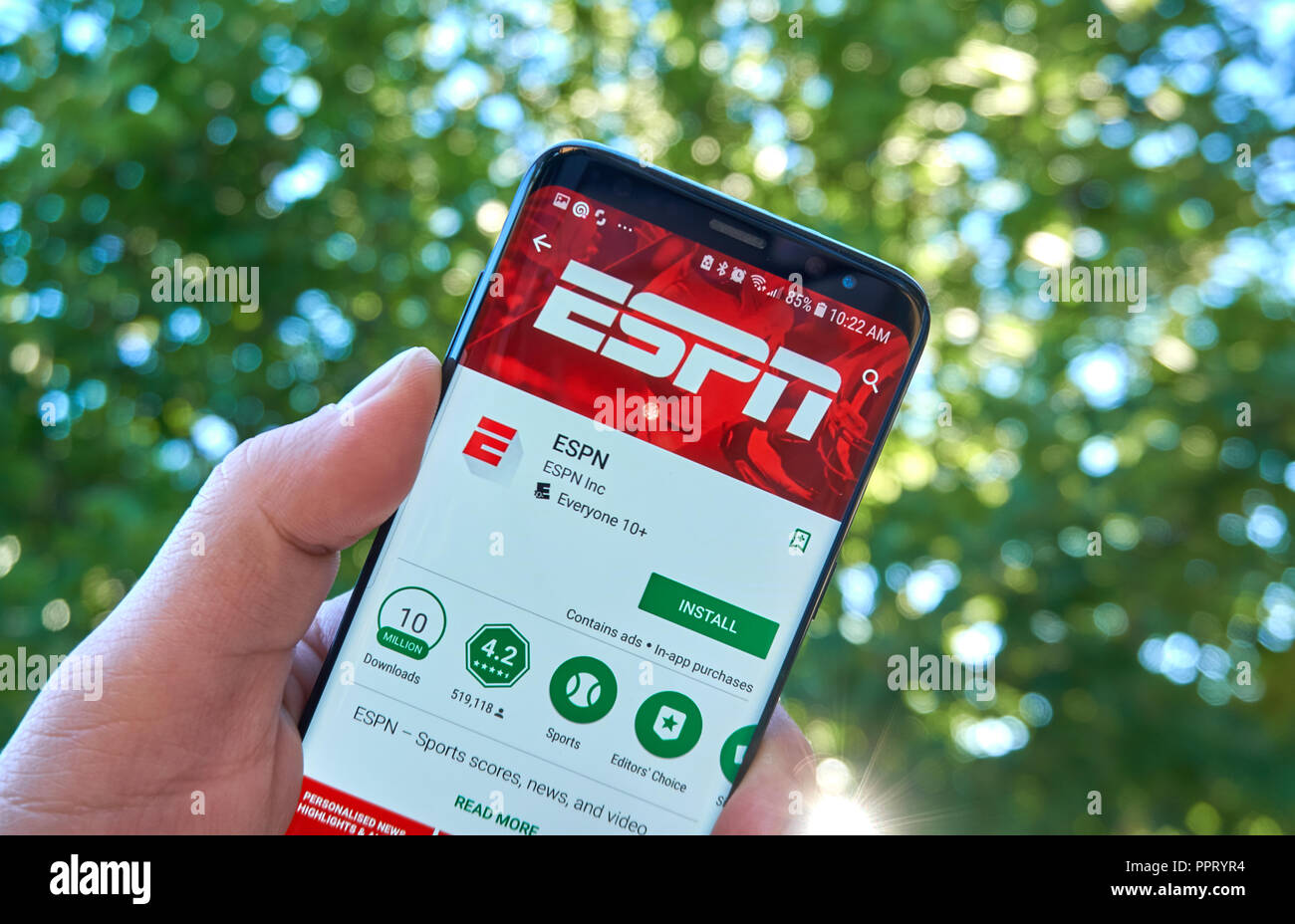 Montréal, Canada - le 28 août 2018, ESPN : android sur Samsung S8 écran dans une main. Banque D'Images