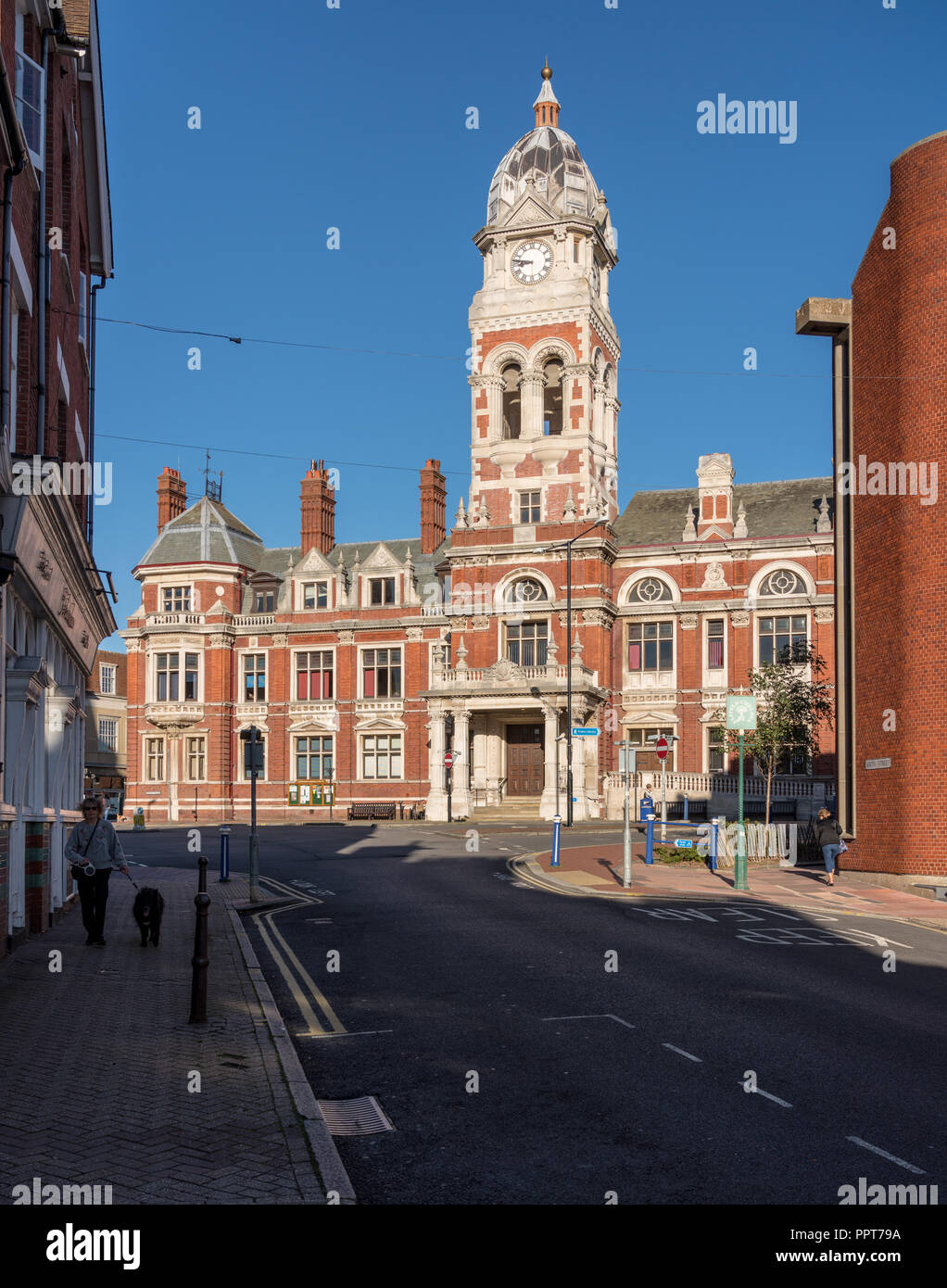 Eastbourne Town Hall et tour de l'horloge Banque D'Images