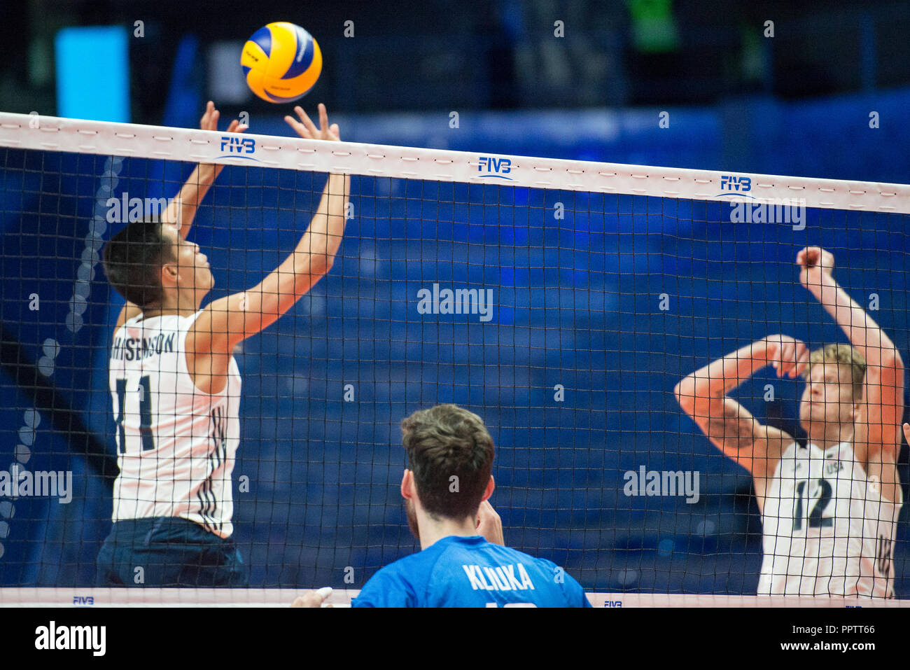 Turin, Piémont, Italie. 27 Sep, 2018. Les joueurs des Etats-Unis et de la Russie au cours de la troisième série des USA contre la Russie match pour le championnat du monde masculin de la FIVB 2018 Crédit : Stefano Guidi/ZUMA/Alamy Fil Live News Banque D'Images