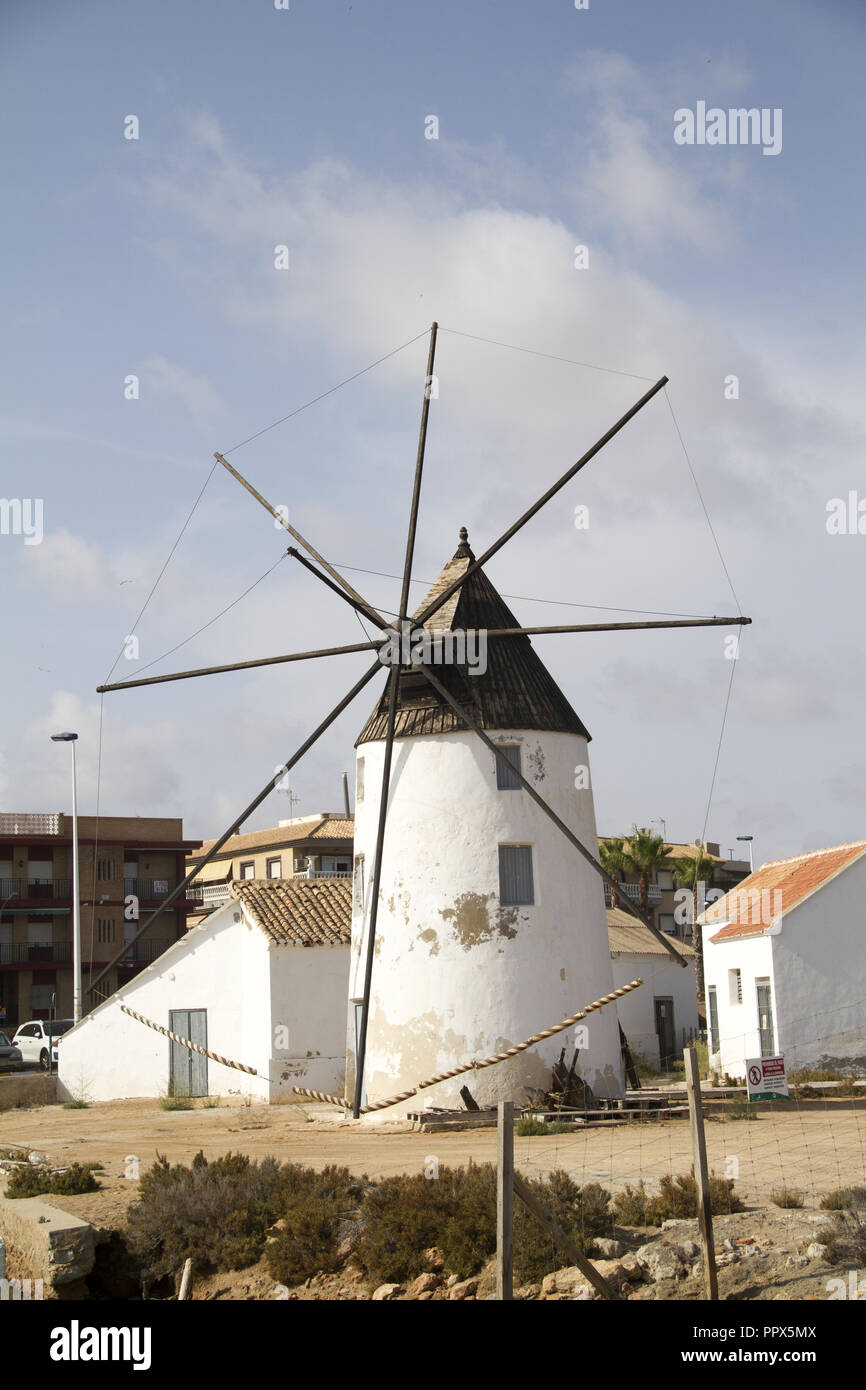 Moulin à San Pedro del Pinatar, Espagne Banque D'Images