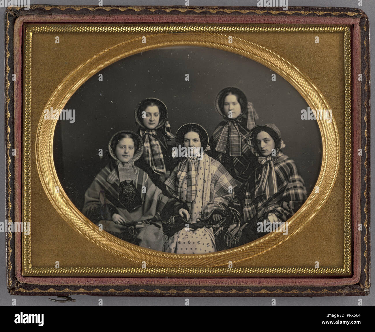 Portrait de cinq femmes dans Bonnets ; américain ; 1851 ; Daguerréotype Banque D'Images