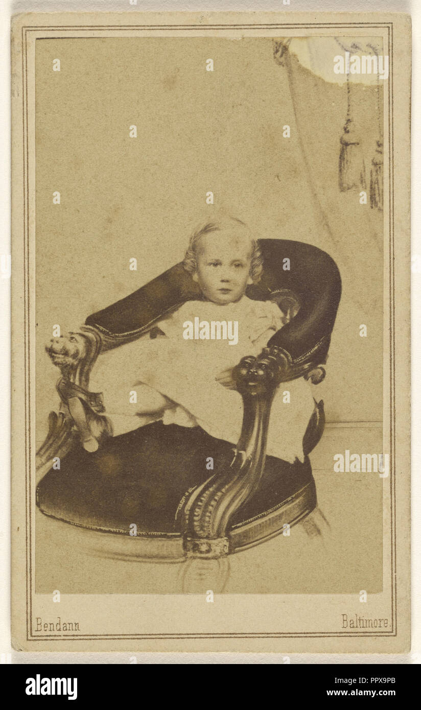 Copie d'un tableau d'une petite fille assis dans un fauteuil, Bendann Frères, États-Unis, Actif 1850 - 1873, environ 1869 ; Albumen Banque D'Images