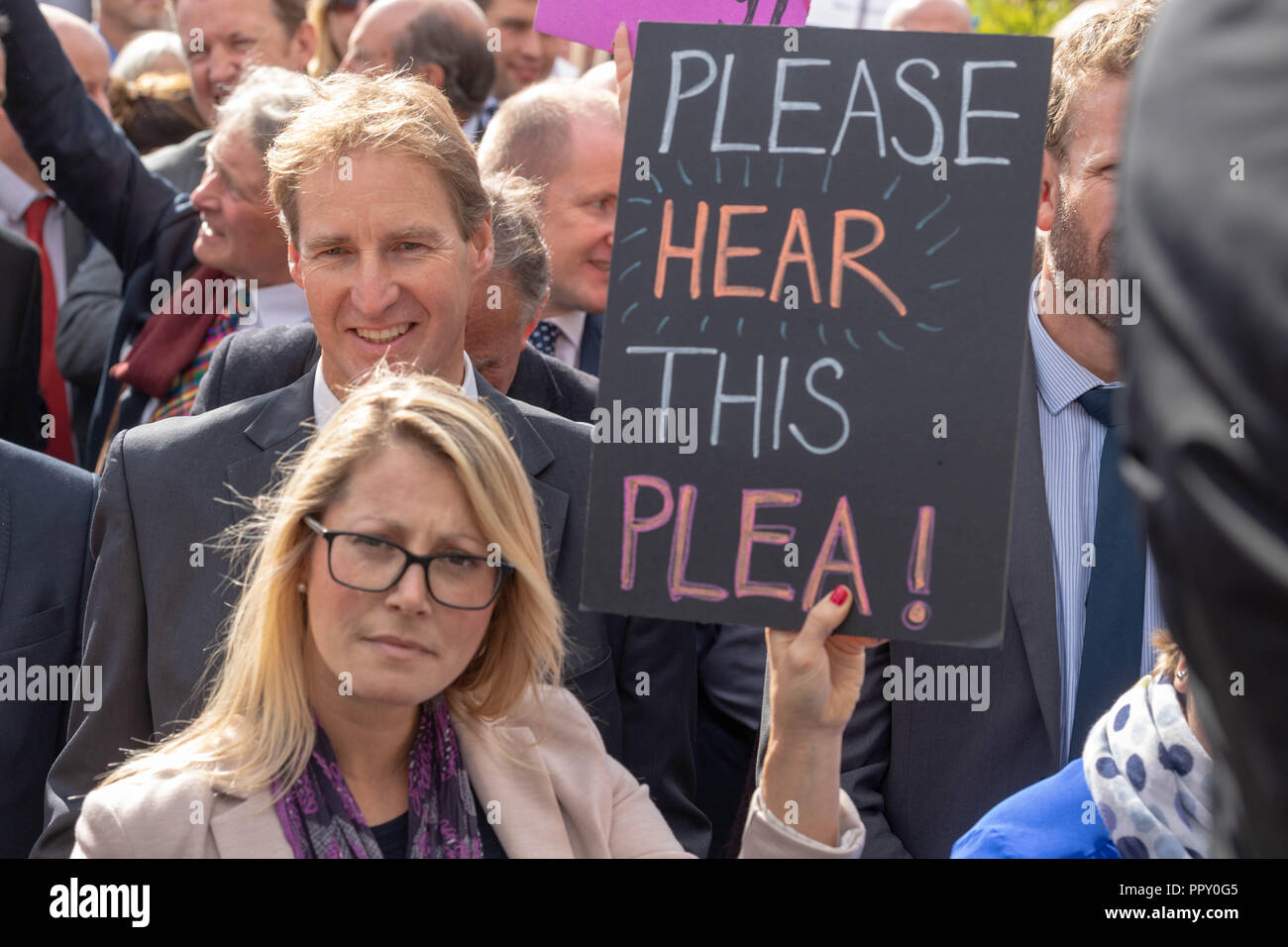 Londres 28 septembre 2018 Les professeurs principaux rassemblement à Westminster demander une augmentation dans le financement de l'éducation. Femme chef enseignant détient la bannière au crédit manifestations Ian Davidson/Alamy Live News Banque D'Images