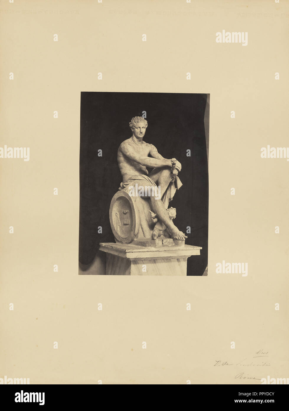 La sculpture classique, l'homme assis ; James Anderson, britannique, 1813 - 1877, Rome, Italie ; environ 1845 - 1855 ; à l'albumine argentique Banque D'Images