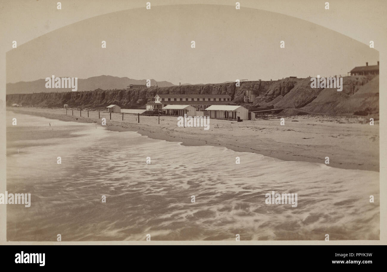 Maison de bain et de plage à Santa Monica ; Carleton Watkins, américain, 1829 - 1916, 1880 ; à l'albumine argentique Banque D'Images