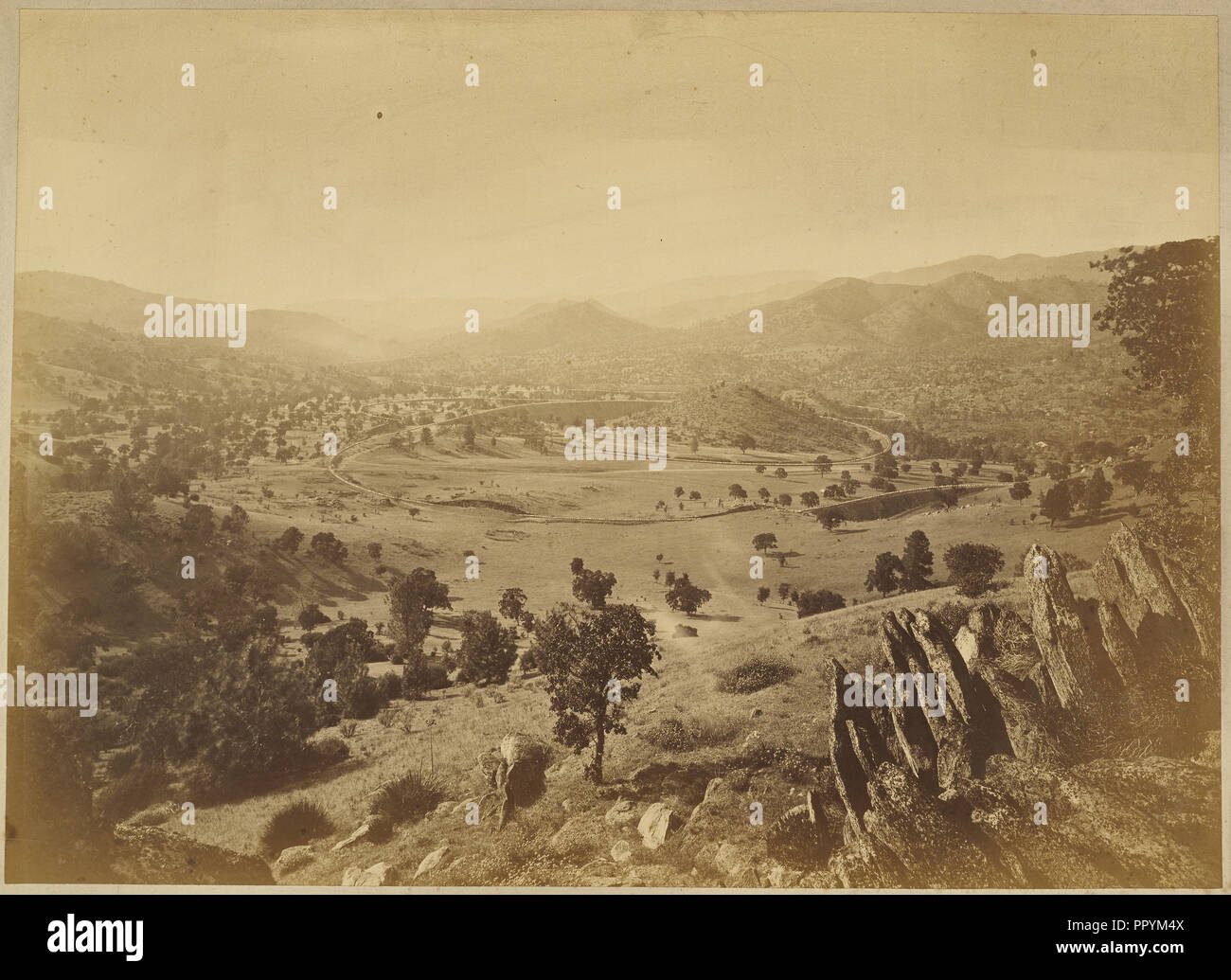 La Boucle, Southern Pacific Rail Road, no 1133 ; Carleton Watkins, américain, 1829 - 1916, environ 1876 - 1880 ; Albumen silver Banque D'Images