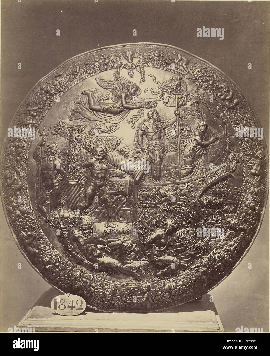 Bouclier de Charles V, Charles Clifford, anglais, 1819,1820, 1863 - Madrid, Espagne ; 1852 - 1862 ; à l'albumine argentique Banque D'Images