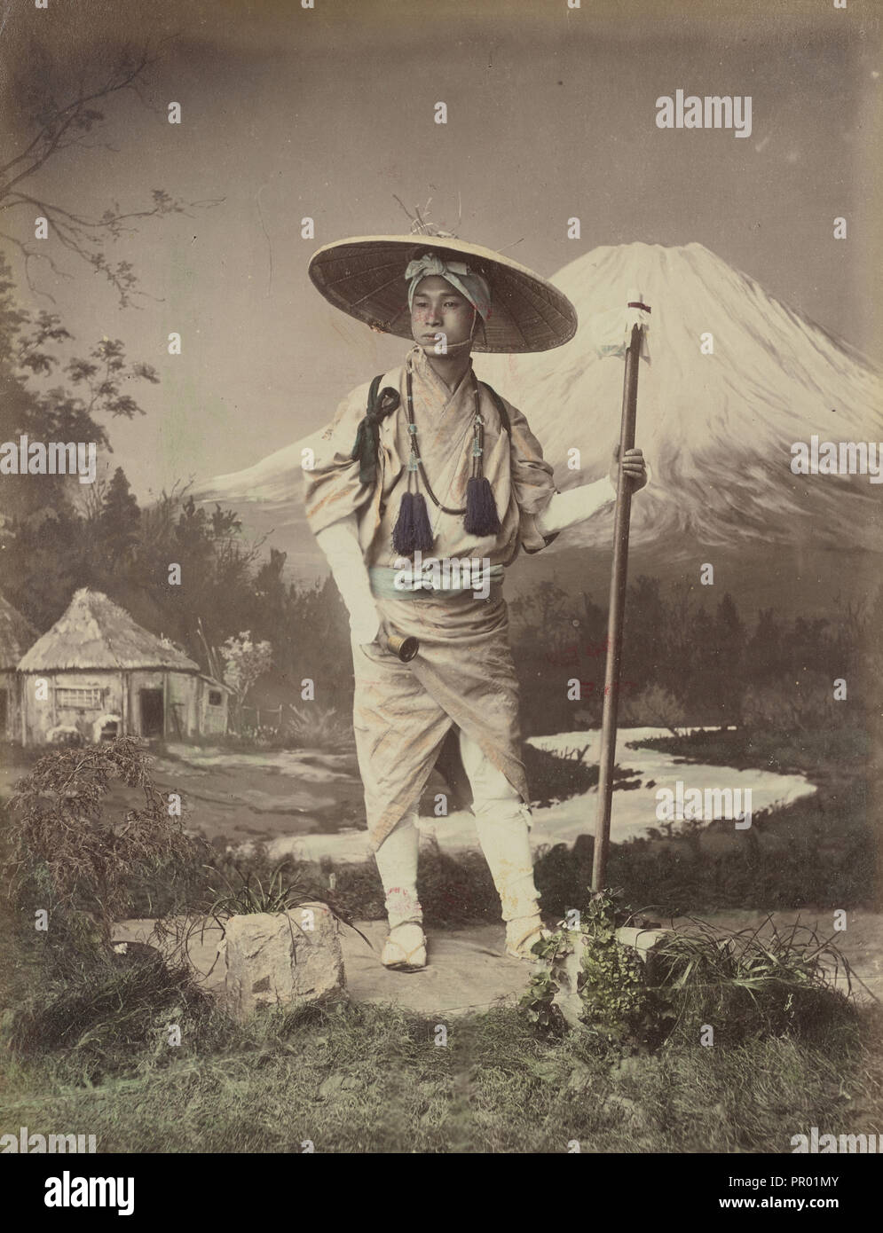 Pilgrim qui monte Fujiyama, Kusakabe Kimbei, japonais, 1841 - 1934, Actif 1880 - à propos de 1912, le Japon ; 1870 - 1890 Banque D'Images