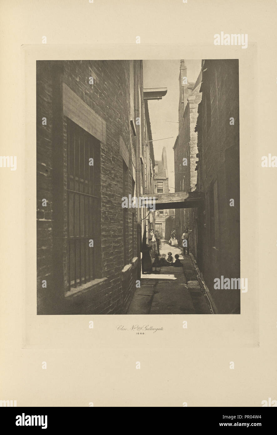 Fermer n° 29 Gallowgate ; Thomas Annan, Écossais,1829 - 1887, Glasgow, Écosse ; 1868, 1900 impression négative ; Photogravure Banque D'Images