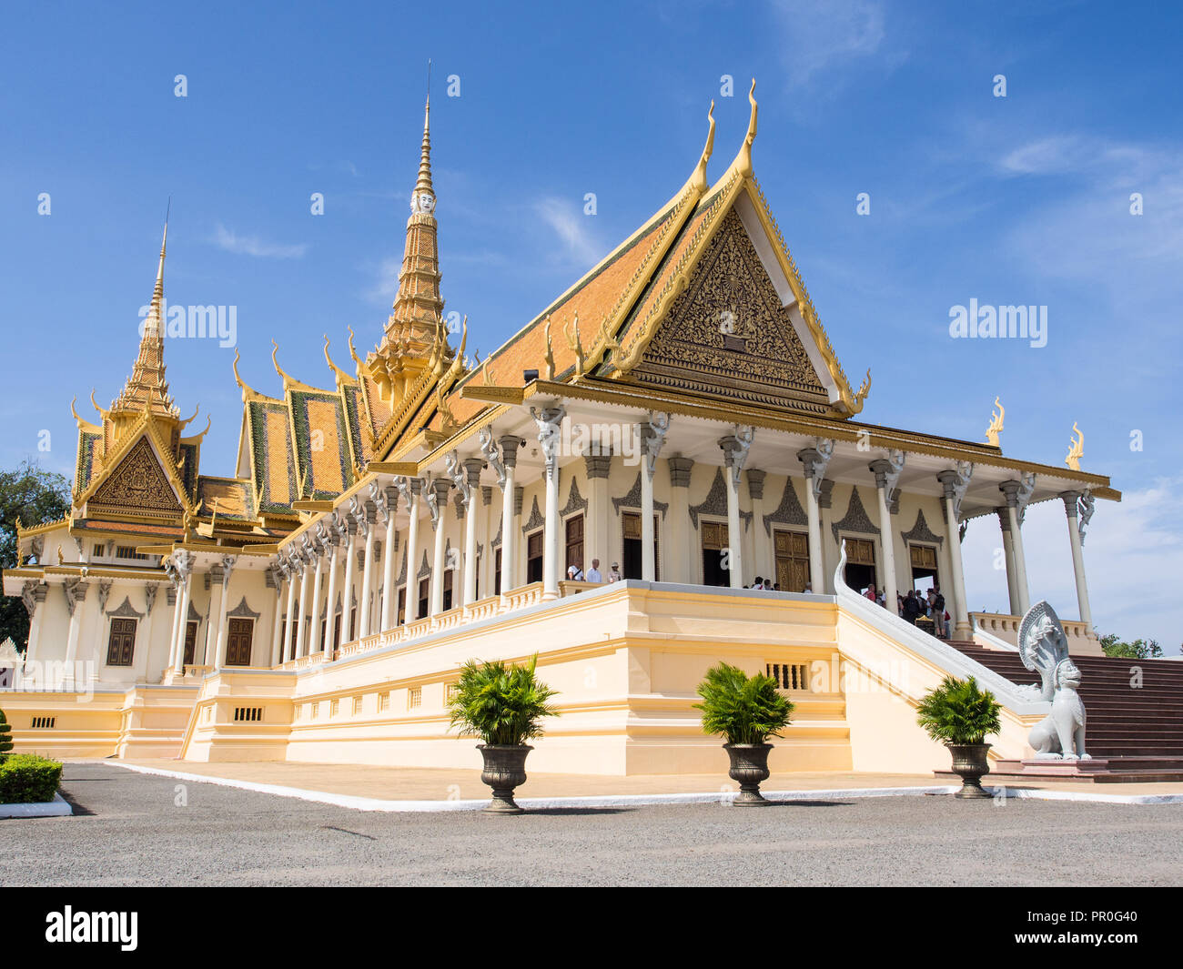La salle du trône au Palais Royal, Phnom Penh, Cambodge, Indochine, Asie du Sud, Asie Banque D'Images