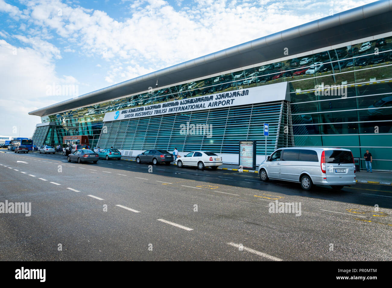 Tbilisi international airport Banque de photographies et d’images à ...