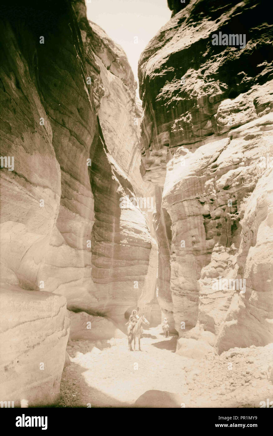 La Cisjordanie. Petra. La Sik. 1898, Jordanie, Petra, la ville disparue Banque D'Images