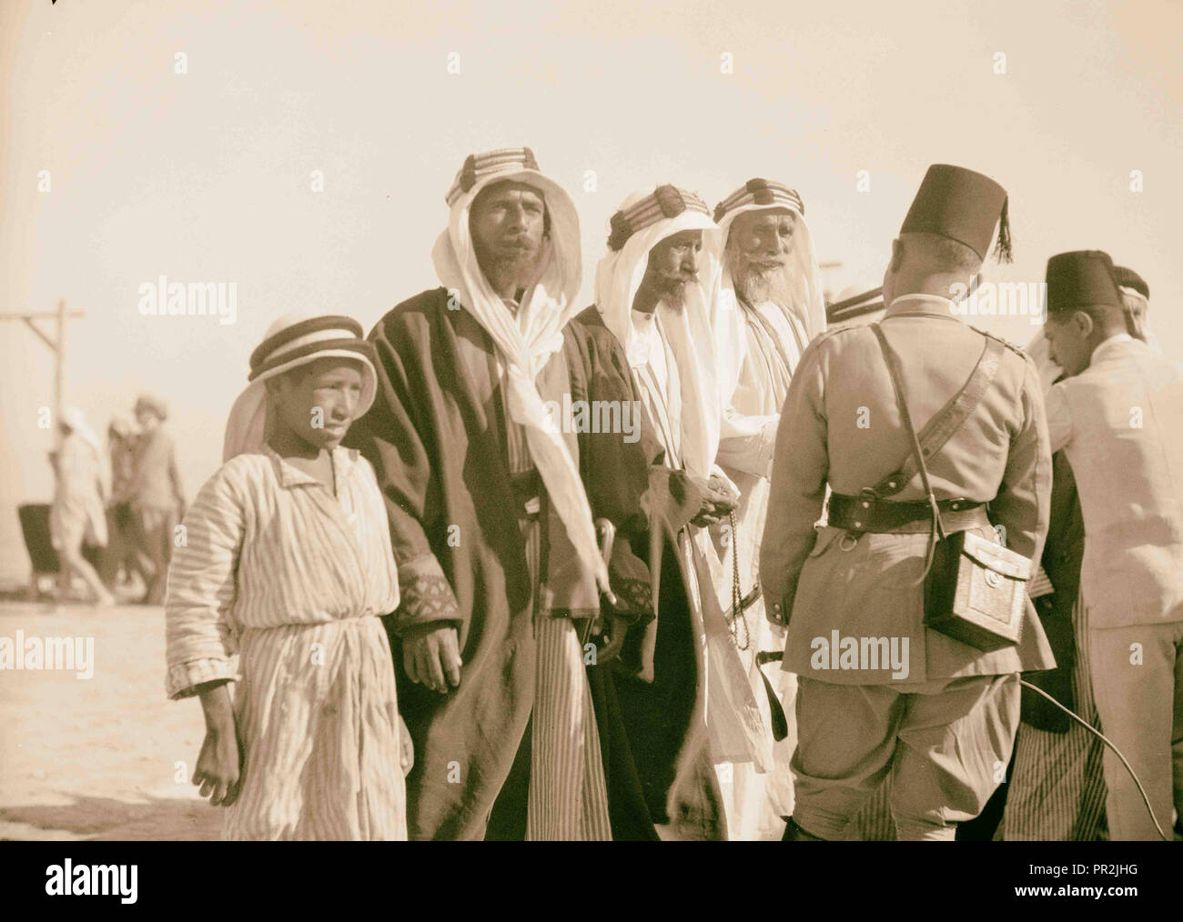 Clôture de la campagne 1930. Courses de bédouins et de fête à Beer-sheva le 30 juin 1930. Cheiks bédouins du désert Banque D'Images