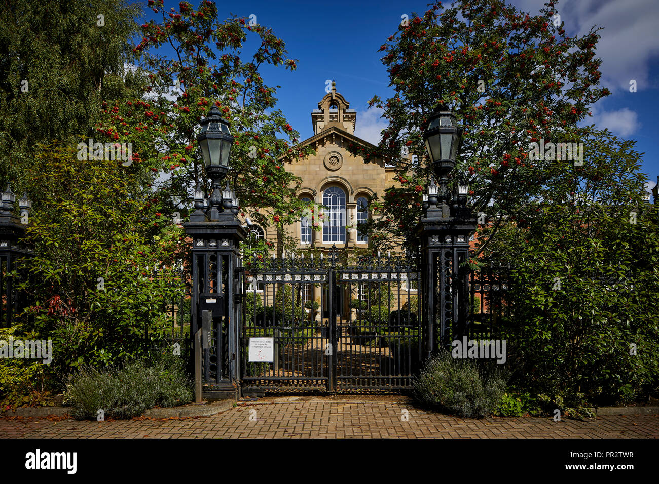 Ex Withington Hospital architecture victorienne maintenant cher maisons et appartements dans Dibsbury sud de Manchester Banque D'Images