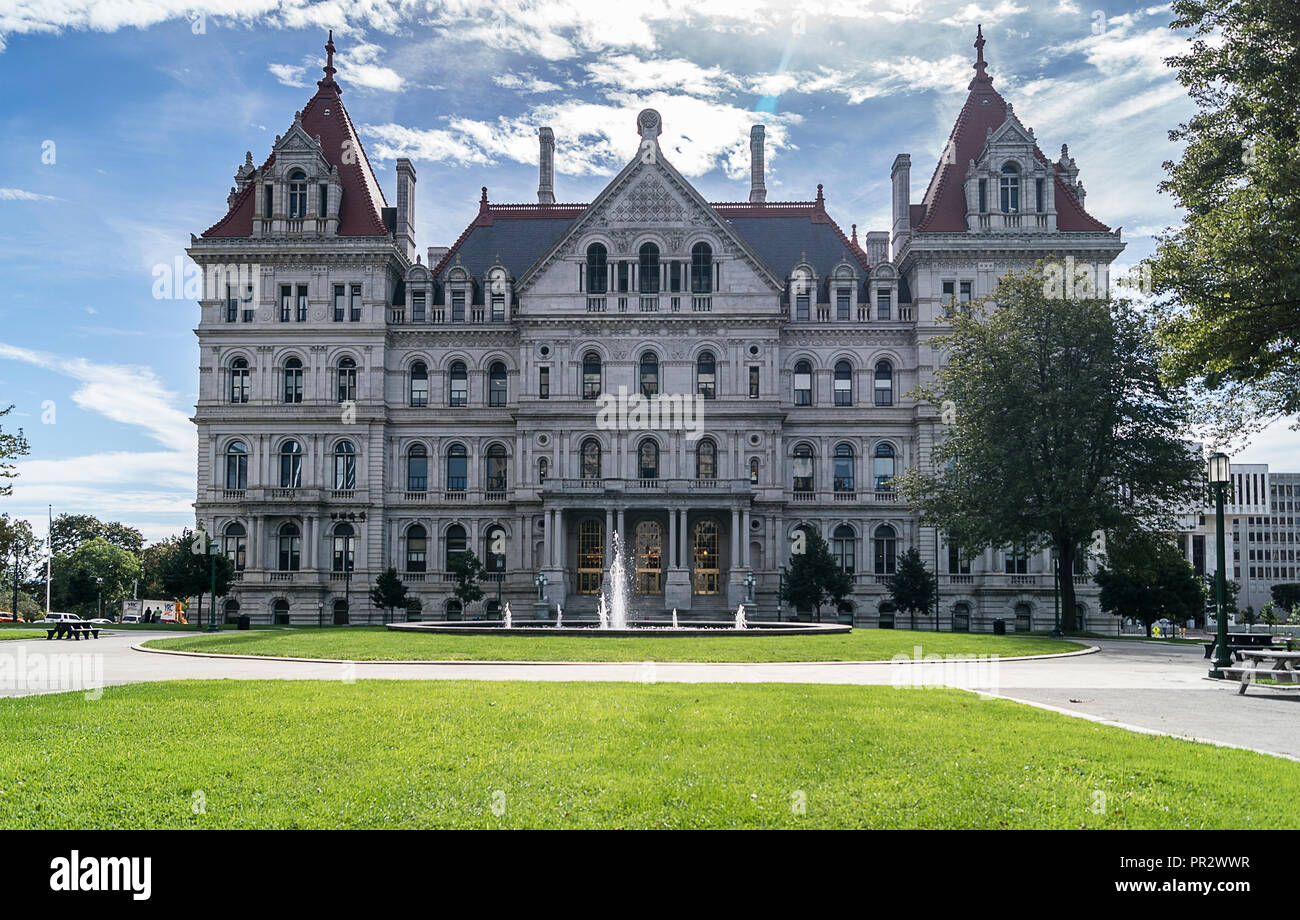 ALBANY, NEW YORK - 27 septembre 2018 : Le New York State Capitol Building à Albany, l'accueil de l'Assemblée générale de l'État de New York. Banque D'Images