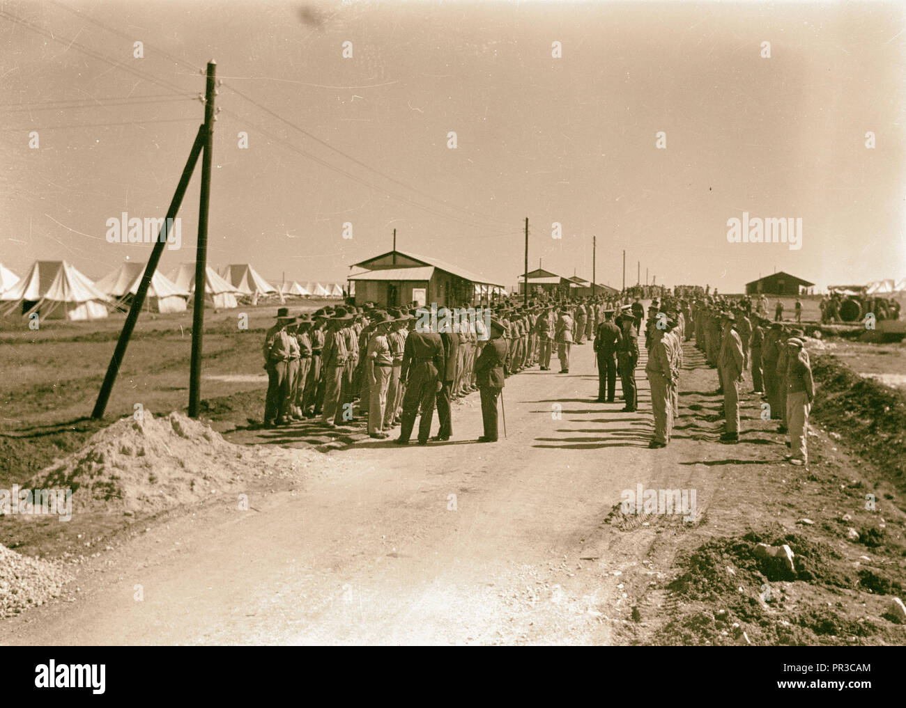 Arrivée en Palestine de Monsieur Antony [c.-à-d., Anthony] Eden. Eden inspection A.I.F. [C.-à-d., les troupes des Forces impériales australiennes] Banque D'Images