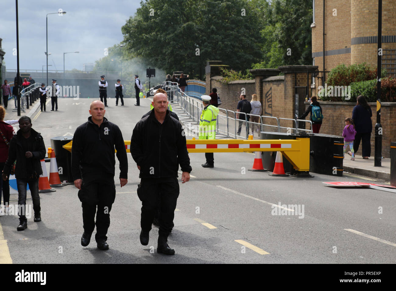 Londres, Royaume-Uni - 27 août 2018 carnaval de Notting Hill : barricade de la Police de la route Banque D'Images