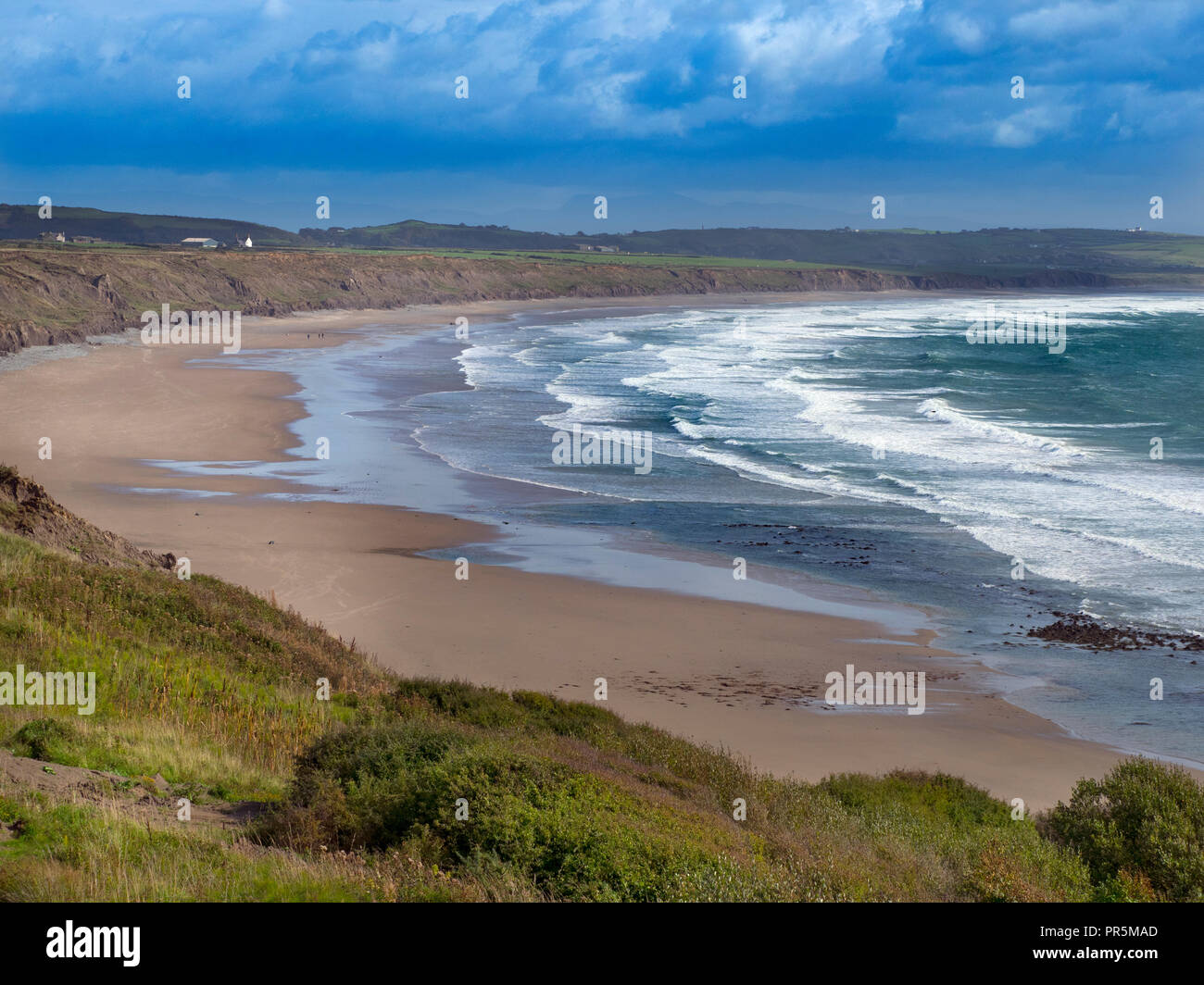 Porth Neigwl, également connu en anglais sous le nom de 'Hell's Mouth' Lyn Peninsula dans le nord du pays de Galles Banque D'Images