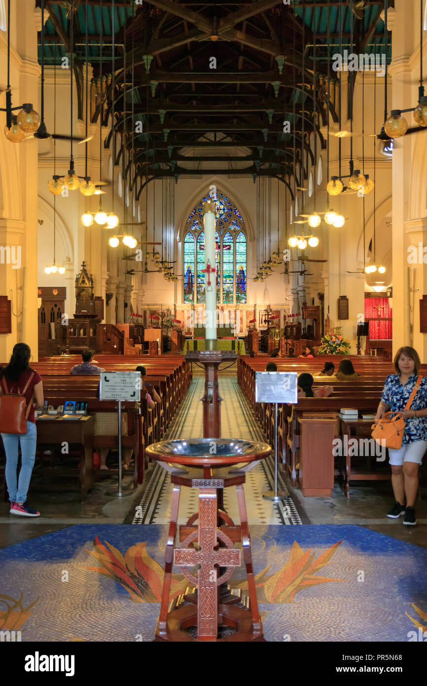 Hong Kong - Juillet 02, 2018 : l'intérieur de la cathédrale St Jean Banque D'Images
