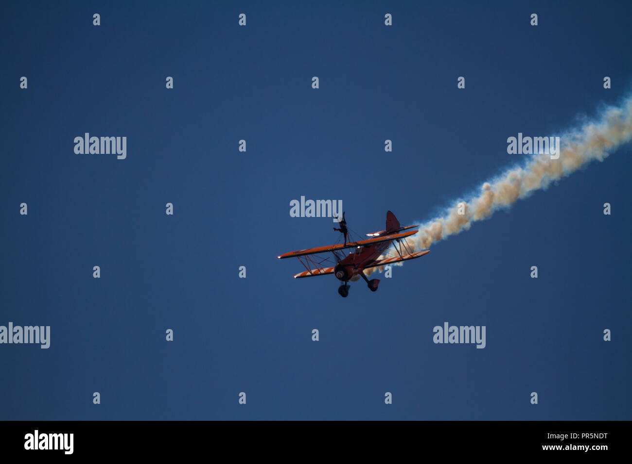 Bournemouth, Royaume-Uni - Bournemouth Air Festival 2018 Le SuperBatics areoplane Wingwalkers Aero unique le 2 septembre 2018 à Bournemouth. Banque D'Images