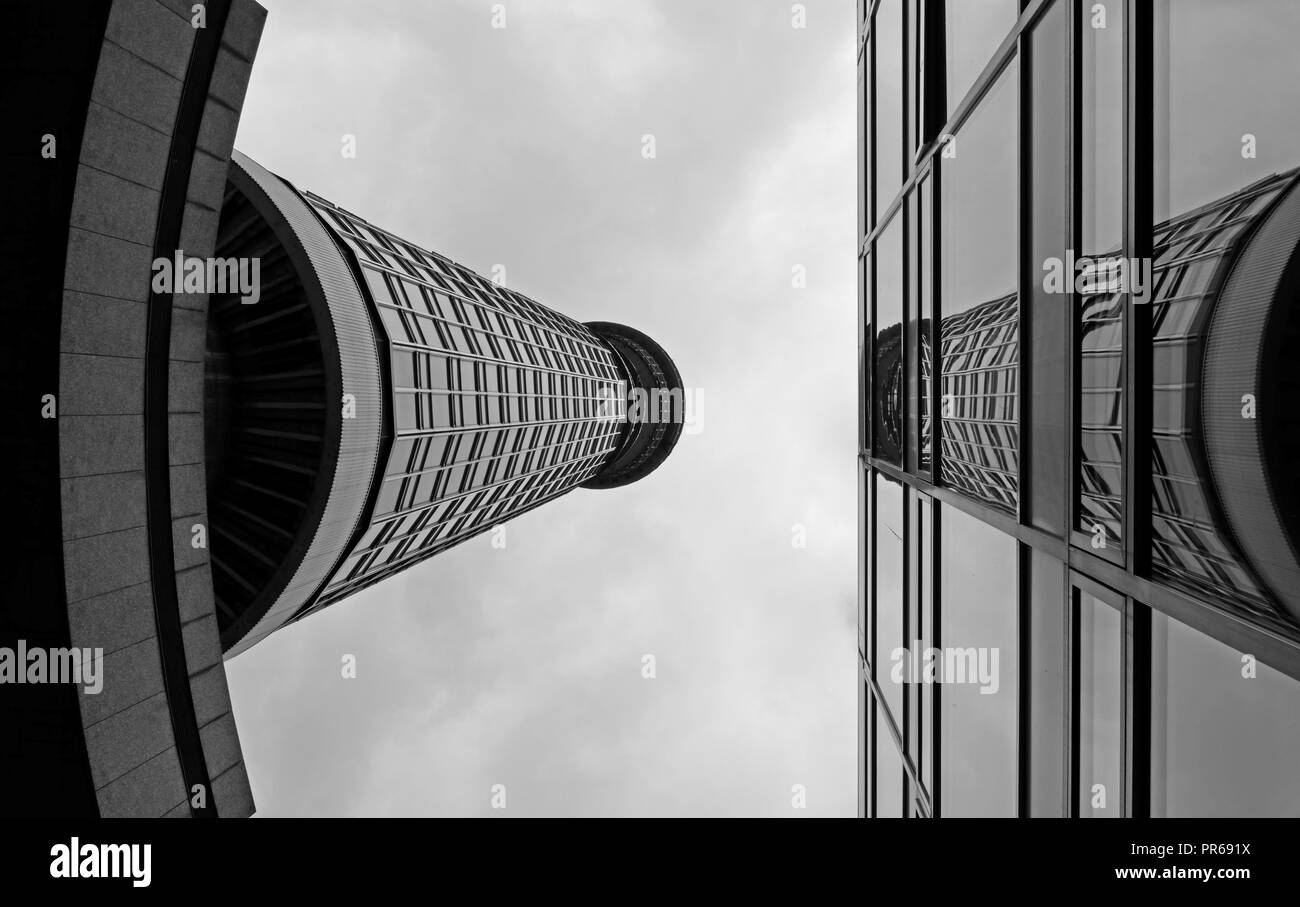 BT Tower construit en 1964 dans le centre de Londres. Banque D'Images