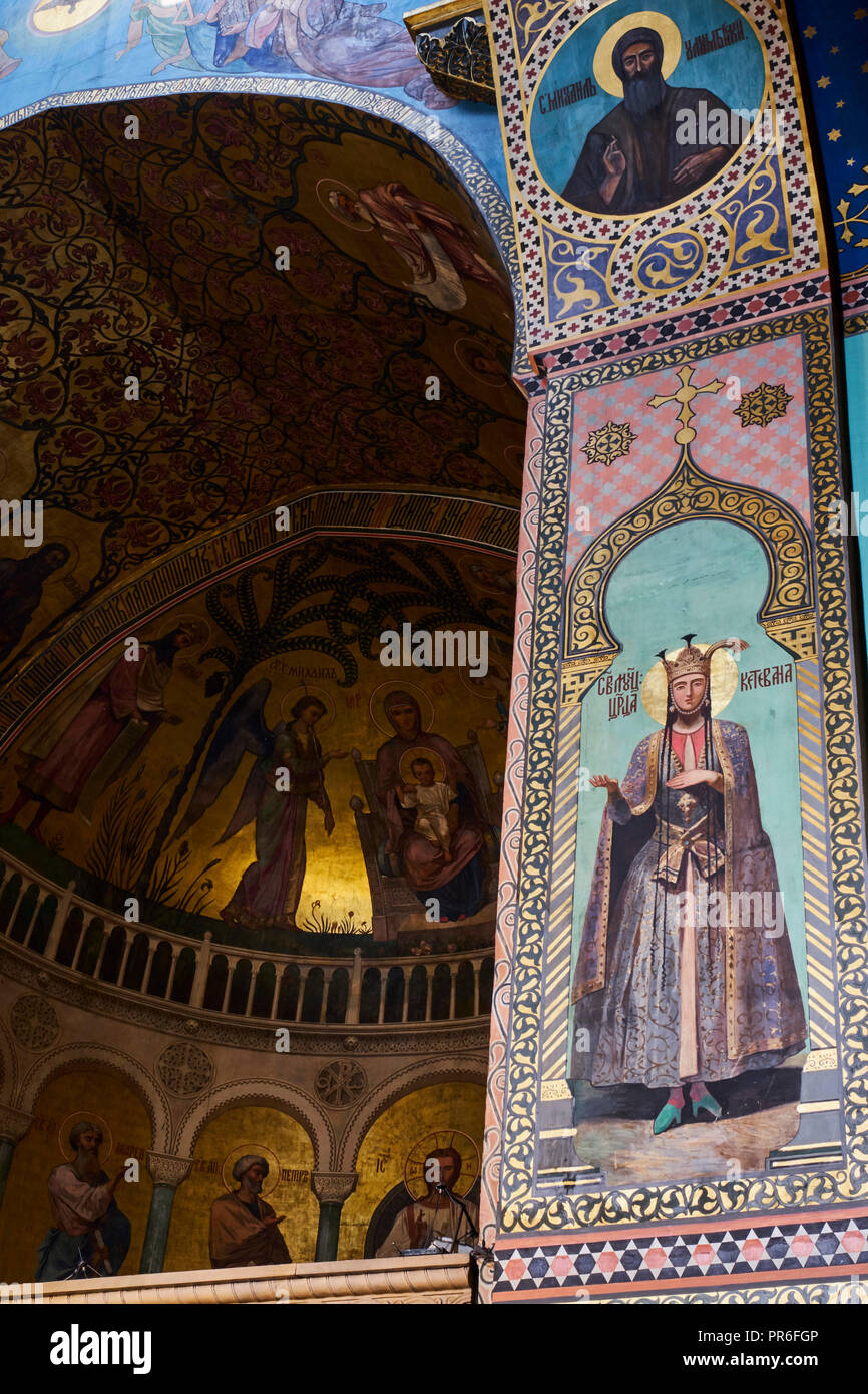 La Géorgie, Caucase, Tbilissi, vieille ville, La Cathédrale Sioni, fresques représentant des scènes bibliques de l'intérieur, Banque D'Images