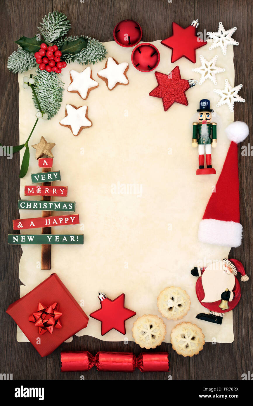 Lettre vierge Noël, décorations, petits pâtés, gingerbread cookies, hiver holly et de sapins sur ...