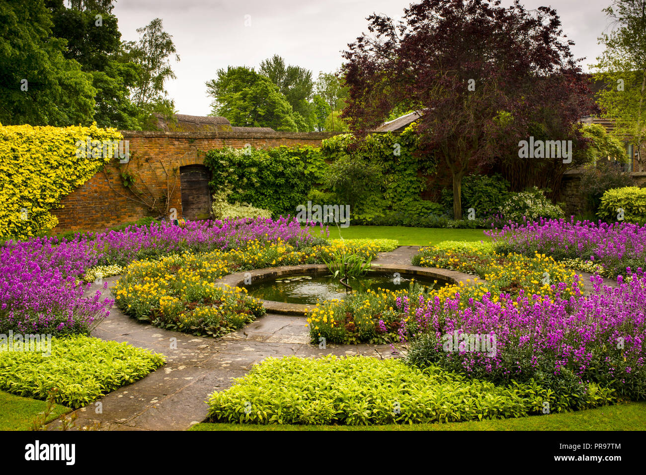 Christ Church Meadows Garden à Oxford, Angleterre. Banque D'Images