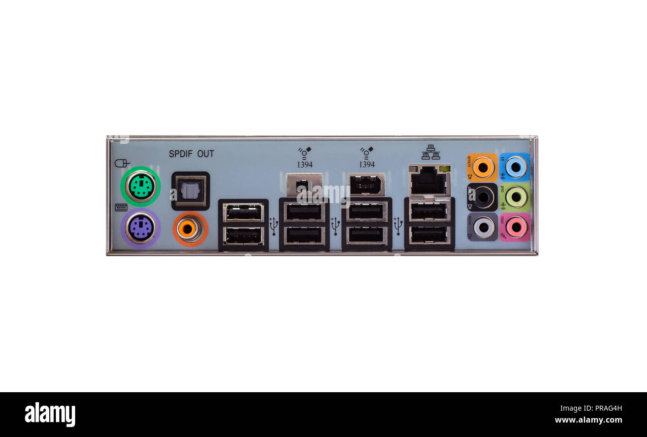 Vue depuis l'arrière d'un ordinateur de bureau avec un panneau de connexion visible, audio, LAN, souris, clavier, USB. Banque D'Images