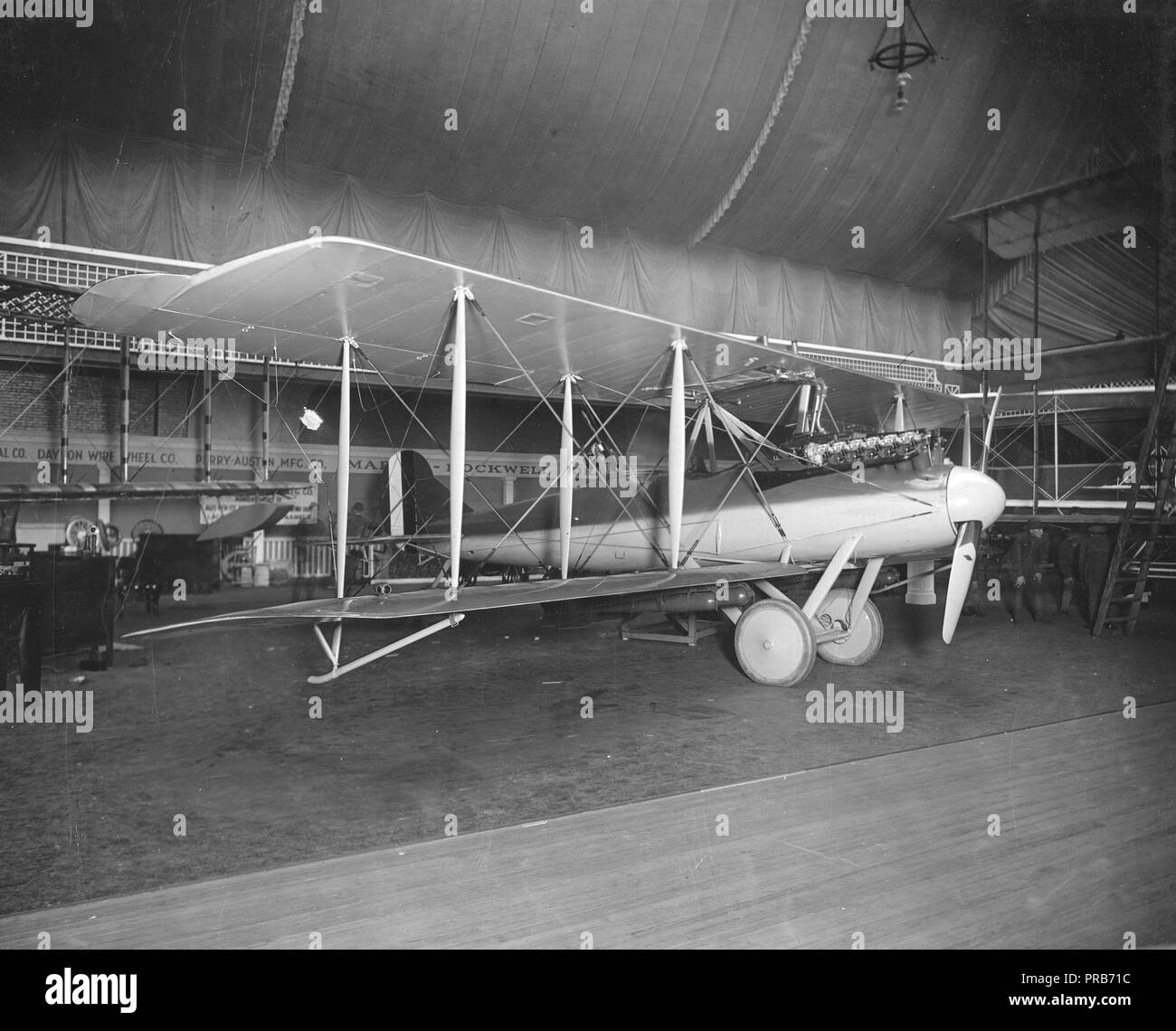 1919 - G-2 avion de combat révisé et connu sous le nom de "requin". Sur exposition à Aero Show, New York Banque D'Images