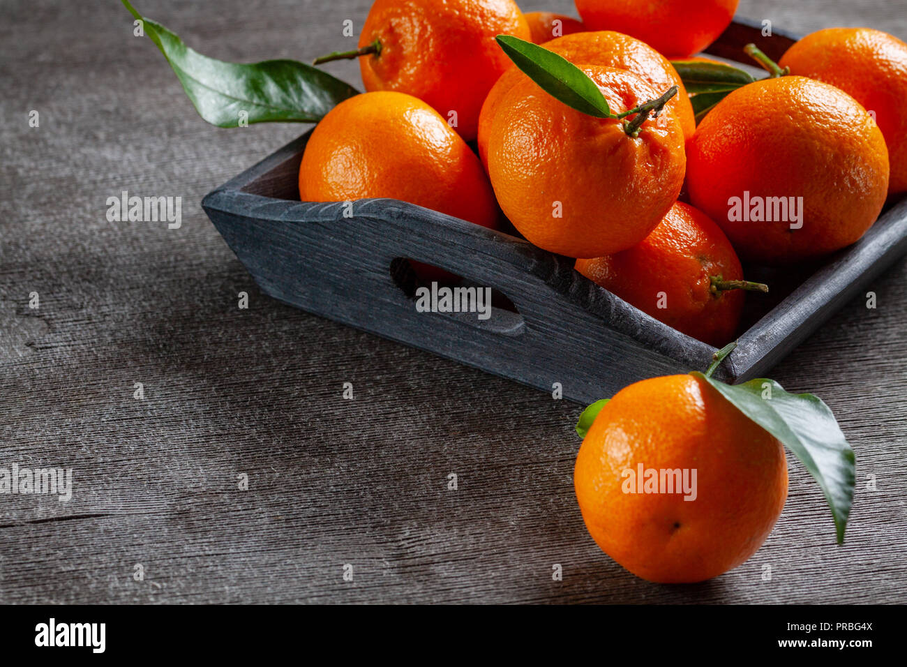 Mandarines Clémentines juteuses frais, fruits d'hiver. Banque D'Images