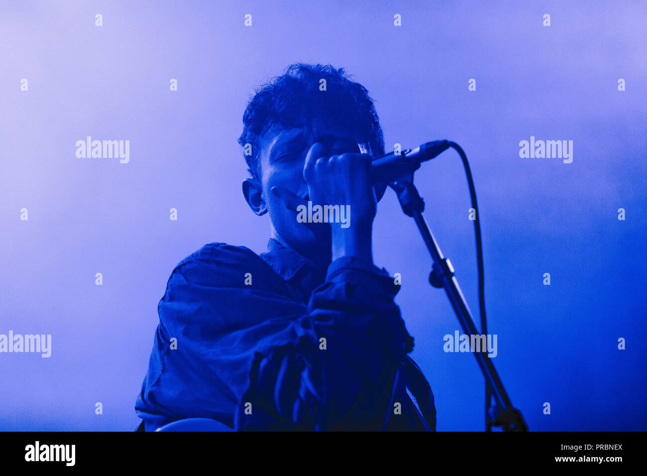 Danemark, copenhague - le 6 décembre 2017. La chanteuse, auteur-compositeur et multi-instrumentiste King Krule effectue un concert live à Vega à Copenhague. (Photo crédit : Gonzales Photo - Kasper Maansson). Banque D'Images