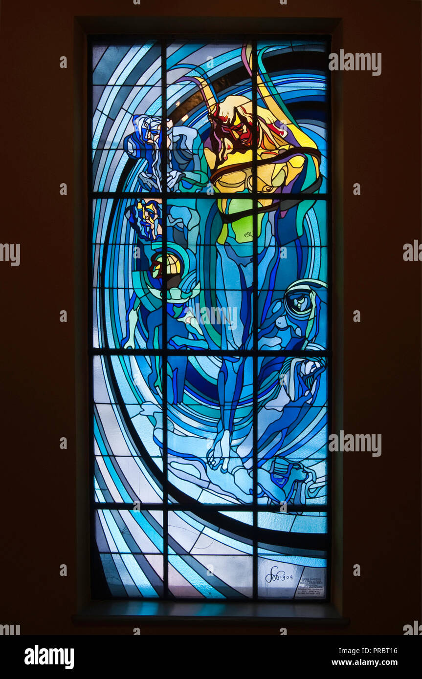 Apollo : le système solaire copernicien, Art nouveau vitrail, conçu par Stanislaw Wyspianski, Medical Society House, Cracovie, Pologne Banque D'Images