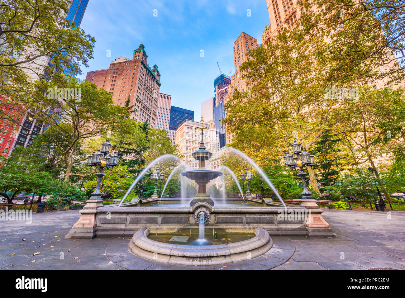 New York, New York, USA, à l'Hôtel de Ville Parc de la fontaine. Banque D'Images