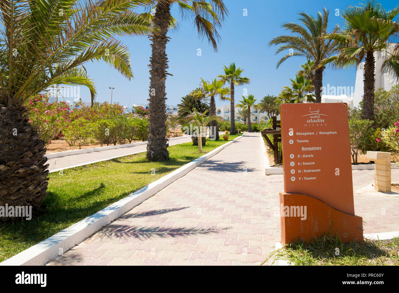 Djerba, Tunisie - 20 juin 2018 : Hôtel Seabel Aladin Djerba est situé dans une zone touristique, face à la plage sur l'île de Djerba, Tunisie. Banque D'Images